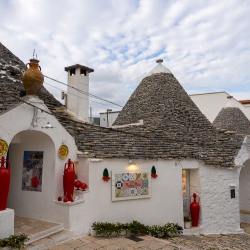 Alberobello trulli