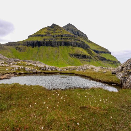 Petit lac à Storareyn