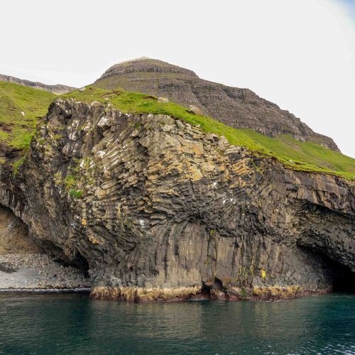 Vagar cliff
