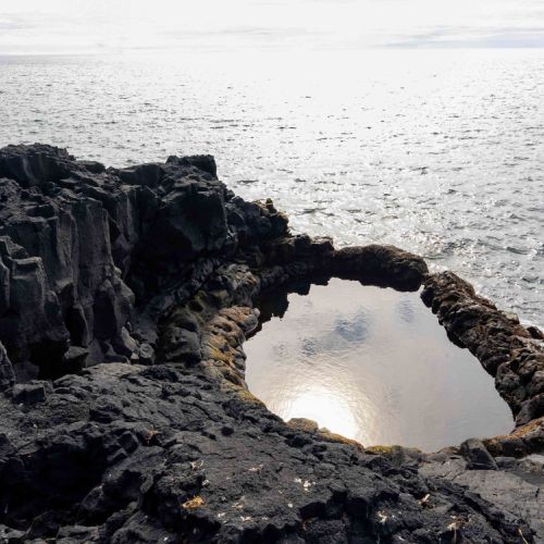 Brimketill crater pool