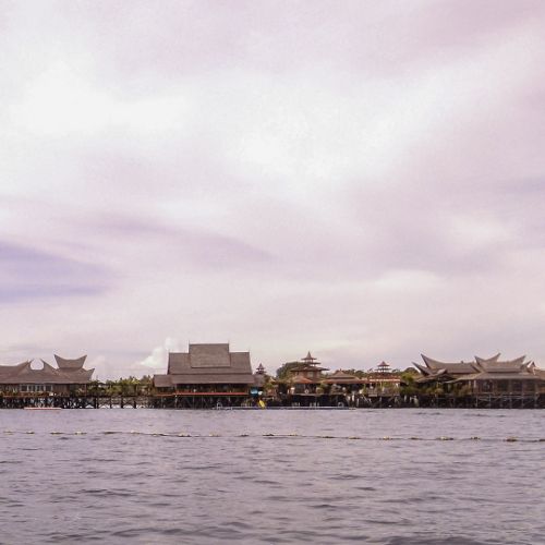 Mabul Water Bungalow Resort