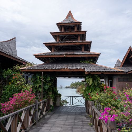 Mabul Water Bungalow Resort
